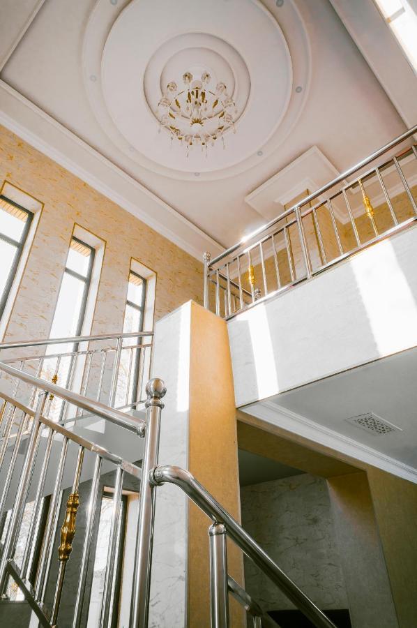 Rich Hotel Turkistan מראה חיצוני תמונה